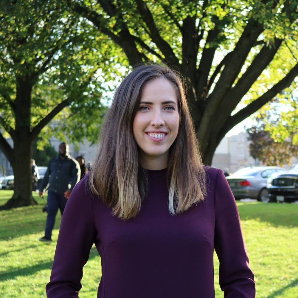 Meet your Posher, Stephanie